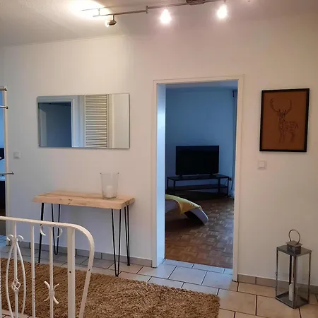 Idyll Mit Loggia Und Garten Apartment *